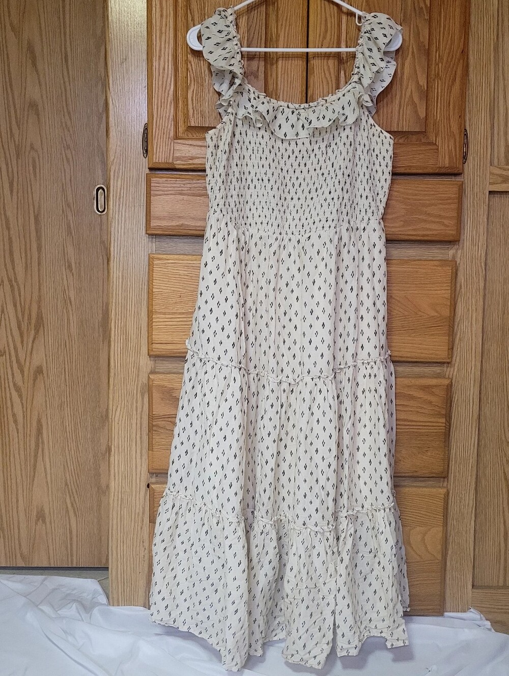 Old Navy Smocked Tiered Dress, Size L